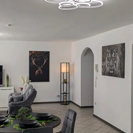 Grosse, Helle Naehe Audi Und Lidl It Appartement